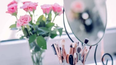 Cosas a considerar al comprar mesas de maquillaje al por mayor