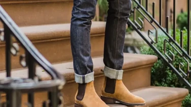 Cómo estilizar las botas Chelsea para hombre