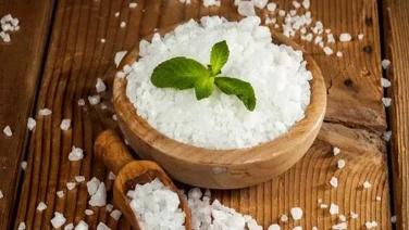 Beneficios de belleza de la sal marina