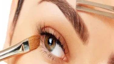 Cejas perfectas en 3 pasos sencillos