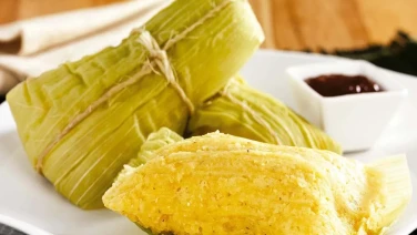Como preparar un plato típico de la gastronomía vallecaucana el delicioso envueltos de choclo