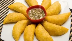 Como preparar un plato típico de la gastronomía vallecaucana la deliciosa empanadas