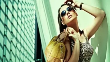 Debe tener accesorios de verano