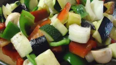 Ensalada de verduras picadas