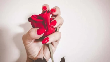 Uñas saludables y uñas fuertes